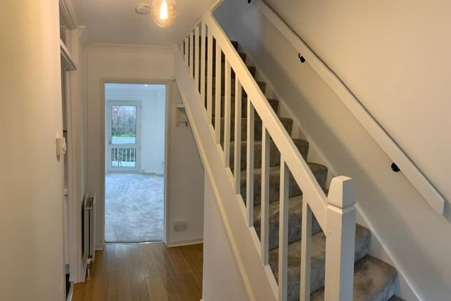 123, Maple Road, Surbiton photo 2
