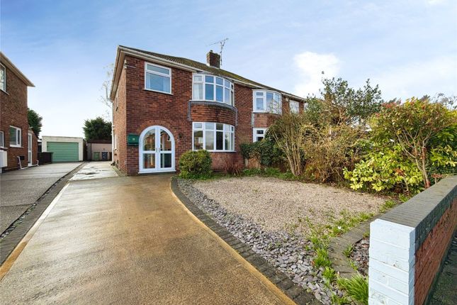 3-bed house on 77, Hunt Lea Avenue, Lincolnshire, £235,000