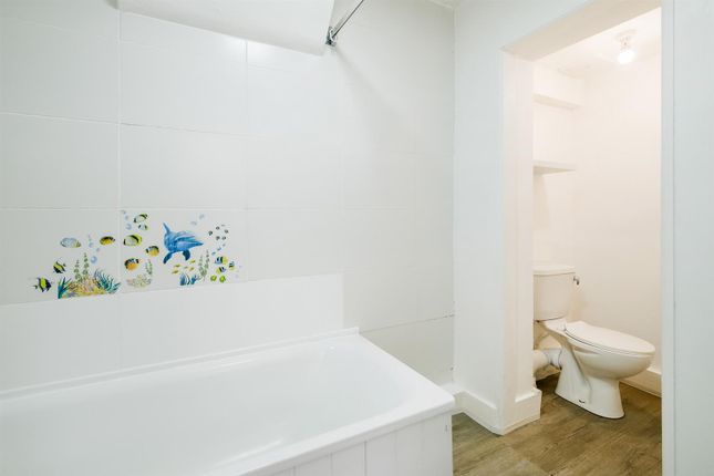 23A Dames Road-19_Web.Jpg