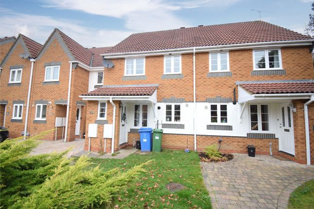 Thumbnail Semi-detached house to rent in Southern Way, Farnborough, Hampshire