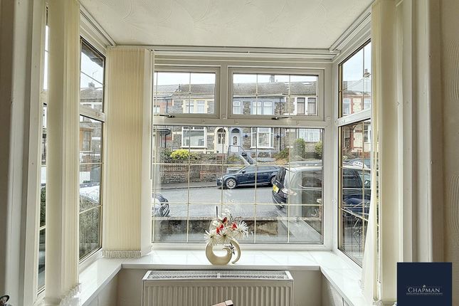 27 Ely Street, Tonypandy photo 3