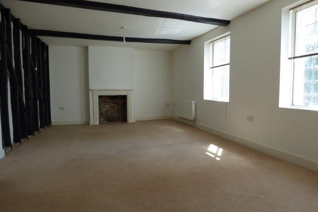 Flat 3 - 44 High Street, Wingham photo 2