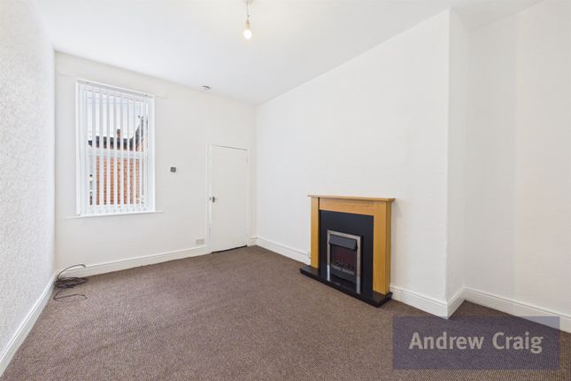 83 Howe Street, Gateshead photo 2