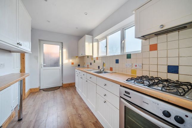 11, Gresham Way, Shefford photo 3