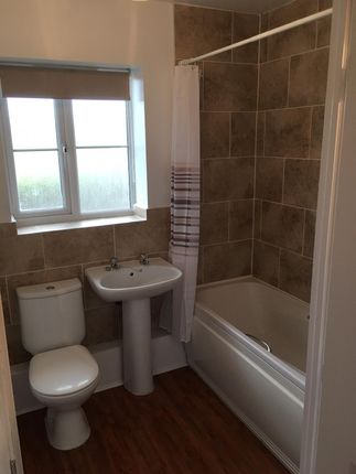 Flat to rent in Field View House, Bromsgrove