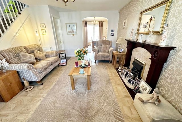 5, Eastwood Close Greater Manchester, Bolton photo 2