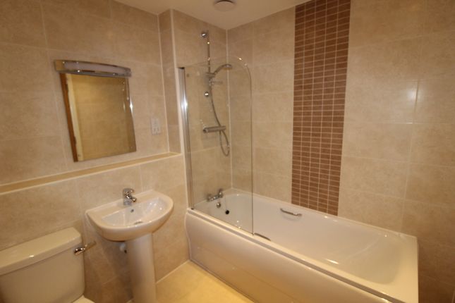 21 Brewers Court, Willeys Avenue, Exeter photo 4