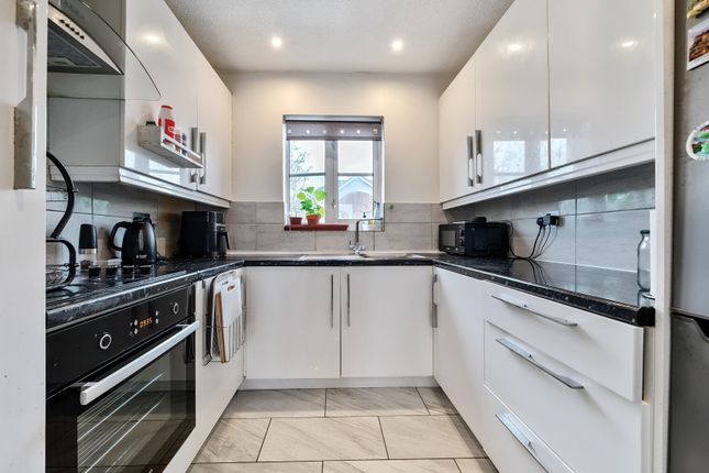 Flat for sale in The Stepping Stones, St. Annes Park, Bristol, Somerset