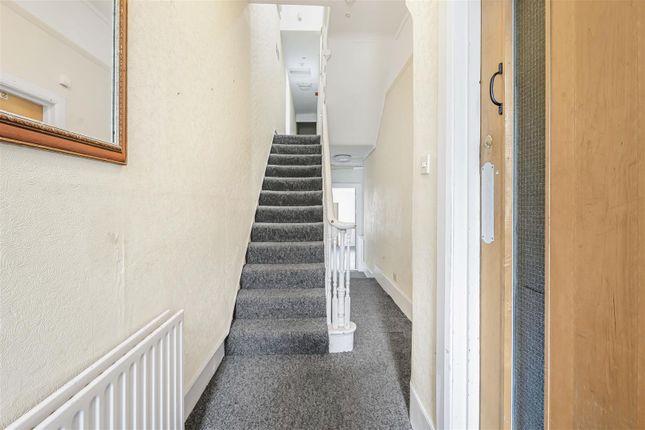 4, Pembroke Road, London photo 4