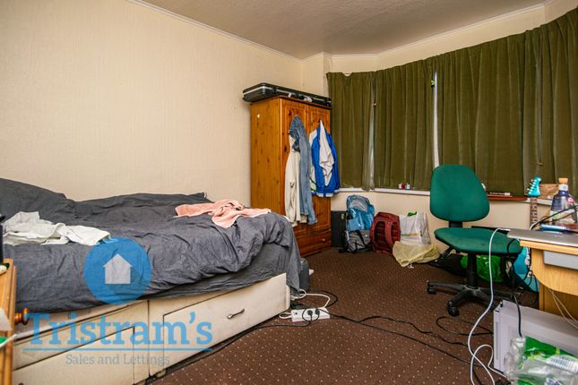 70, Runswick Drive, Nottingham photo 4