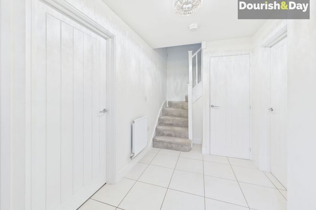 51 Bolsover Drive, Stafford photo 3