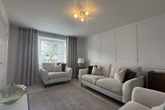 36, Ewart Drive, Airdrie photo 4