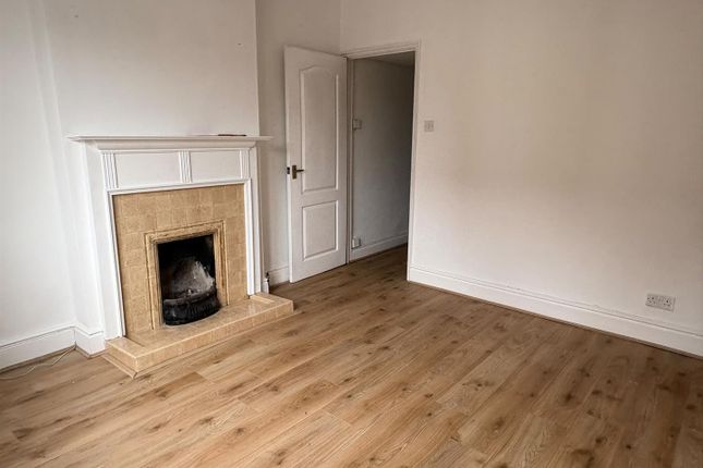 Flat 1, 1, Windsor Road, Petersfield photo 3