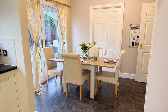 13, Hebridean Gardens, Crieff photo 4