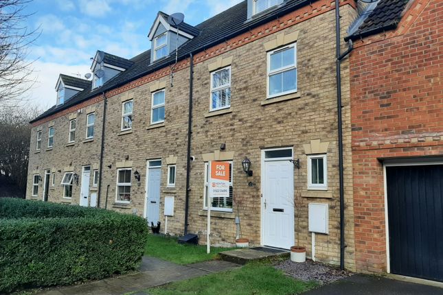 Town house for sale in Squirrel Chase, Witham St Hughs