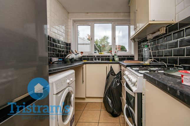 70, Runswick Drive, Nottingham photo 3