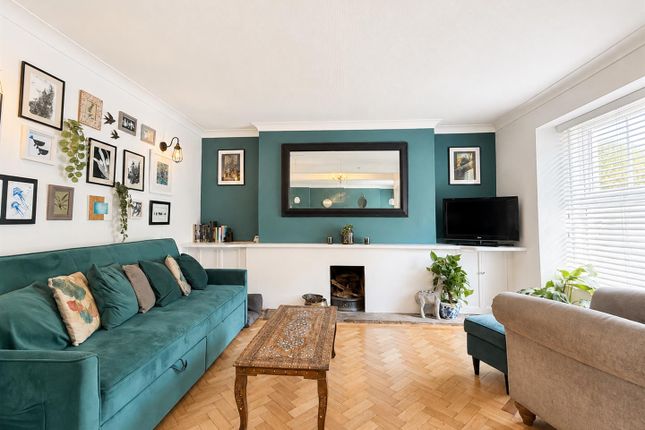 Le Grove Cottage, 131, Milton Street, Brixham photo 2