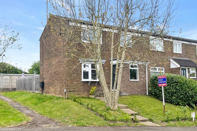 Thumbnail End terrace house for sale in Hurst Road, Kennington, Ashford