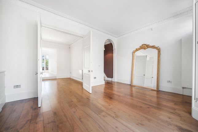 Thumbnail Town house to rent in Moore Park Road, London