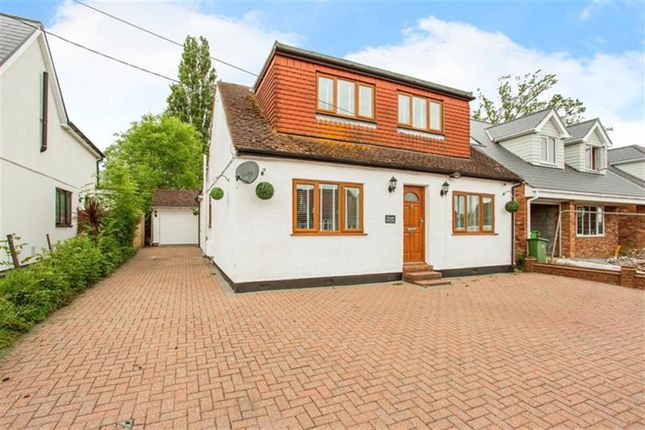 Thumbnail Bungalow for sale in Pound Lane, Bowers Gifford, Basildon