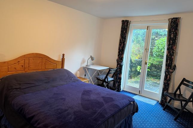 Flat 9, College Gate, Elleray Road, Windermere, Cumbria LA23 1AG photo 4
