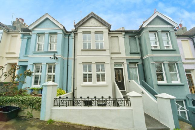 Thumbnail Flat for sale in Totland Road, Brighton, East Sussex
