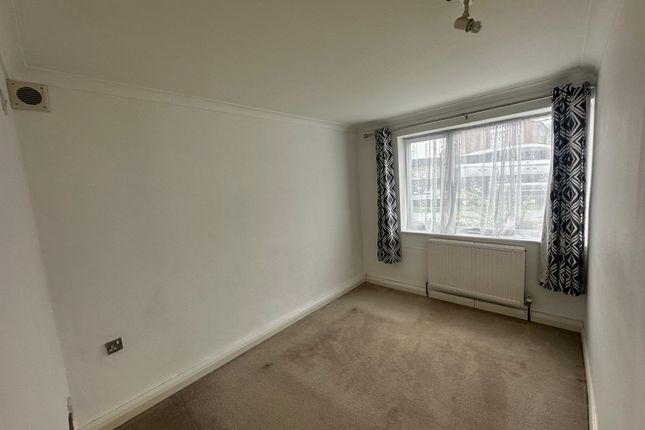 10, HEMEL HEMPSTEAD photo 5