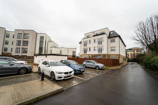 Thumbnail Flat for sale in Clarence Road, Windsor