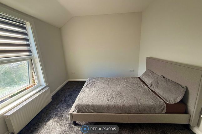 Upper Maisonette, Percival Terrace Dover Ct, Dover photo 2