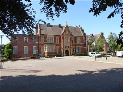 Office to let in Springfield House Sandling Road, Maidstone, Kent