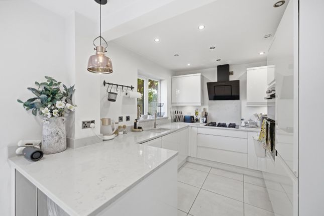 3, Caldon Close, Eccles photo 3