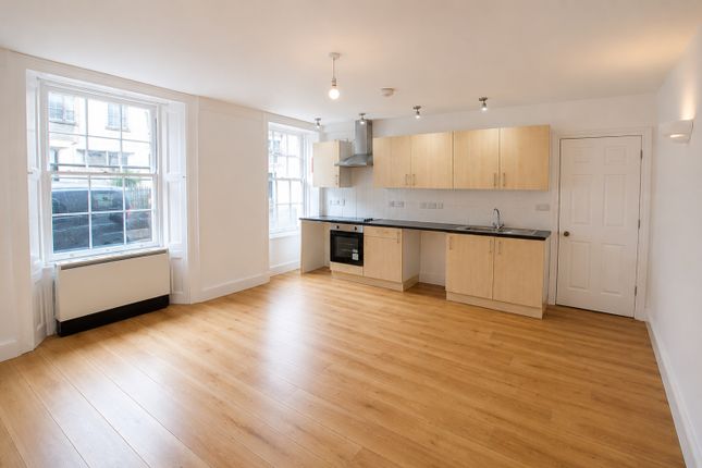 Flat 1, 7 Lower Bore Street, Bodmin photo 2