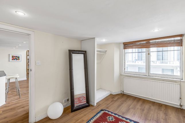 Flat 7, 20, Devonshire Terrace, London photo 4