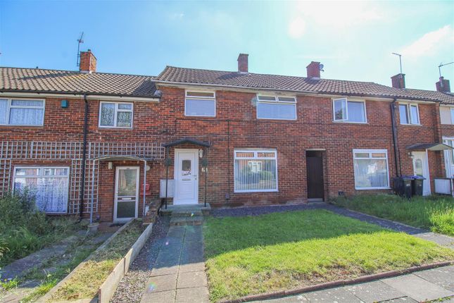 Thumbnail Terraced house for sale in Perry Spring, Newhall, Harlow