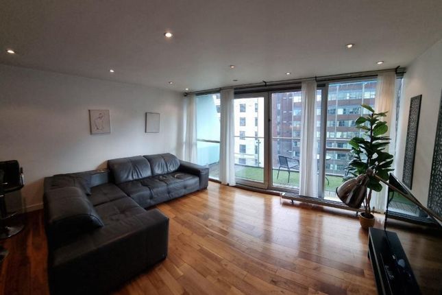 2-bed flat on 61 The Edge, Clowes Street, Salford, £299,000