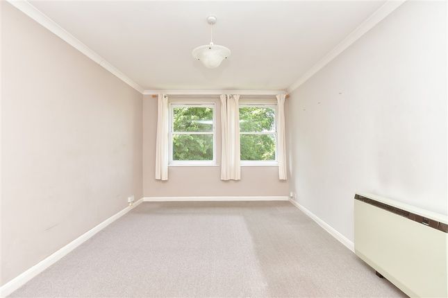 Cyprus Road, Faversham photo 4