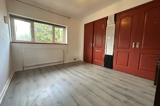 83, Harrow Road, Berkshire photo 5