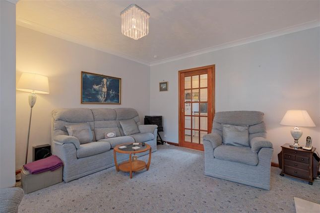 4, Strathmore Avenue, Blantyre photo 4