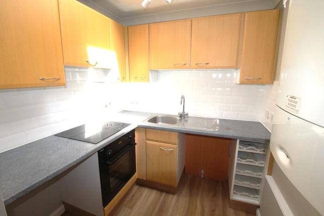 6, Dering Road, Ashford photo 4