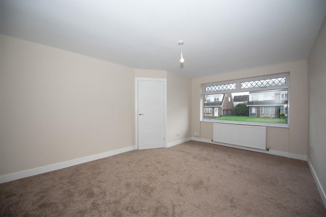 Neston Drive, Nottingham photo 2