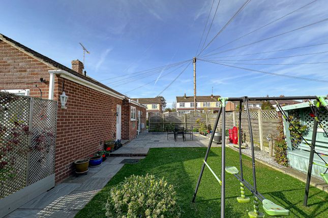 87 Marshlands Road, Neston photo 4