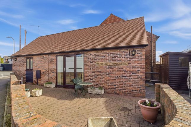 2-bed house on 13,Old Market Bungalow, Severn Drive, Upton-upon-Severn, £185,000