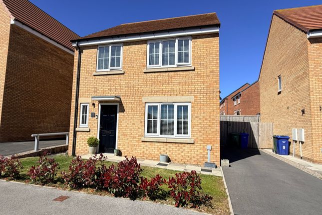 4-bed house on 7 Shield Way, Scarborough, £235,000