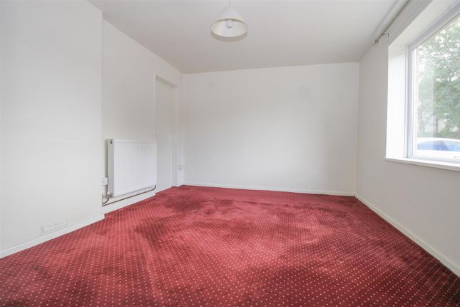 38, Wooding Grove, Harlow photo 4