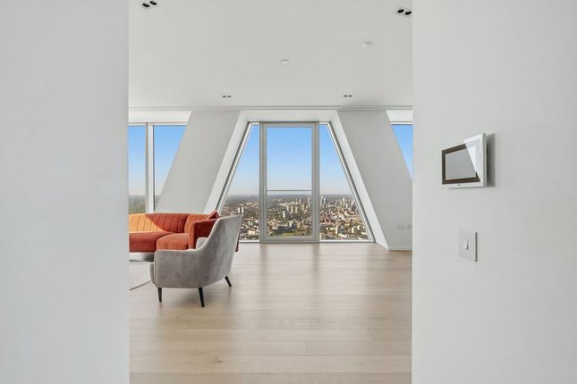 Newfoundland Place, Vertus, London photo 4