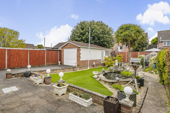 Bungalow for sale in The Grove, Sholing, Southampton, Hampshire