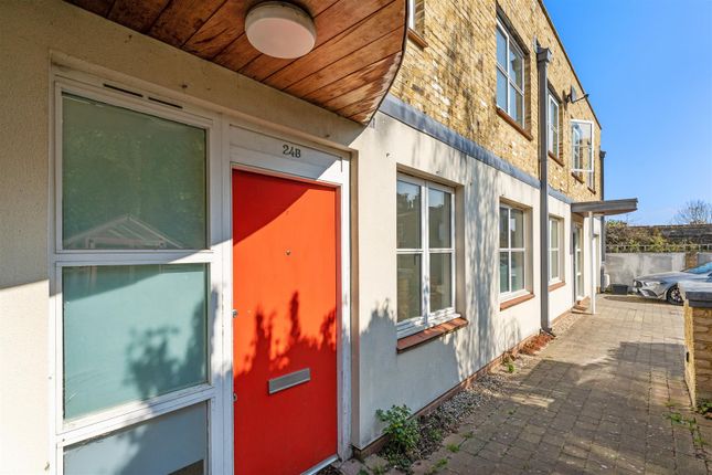 2-bed house on 24B, Nightingale Lane, Wanstead, £485,000