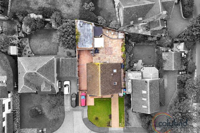 Marian Close, Grays photo 3
