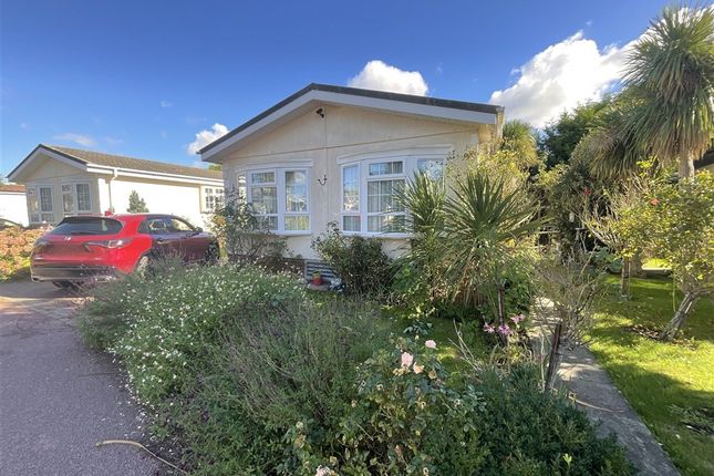 2-bed caravan on Monkton Street Monkton, Ramsgate, £110,000