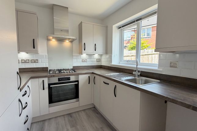 22, Burton-on-Trent photo 3